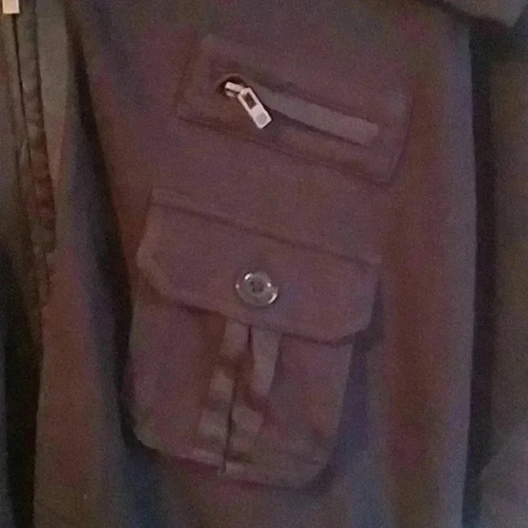 🌹Bebe vest with zippers and pockets🎉 - Picture 6 of 16